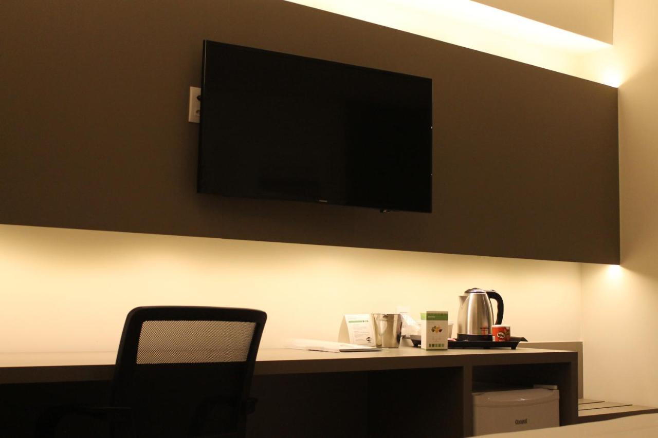 Holiday Inn - Goiania By Ihg Exterior photo