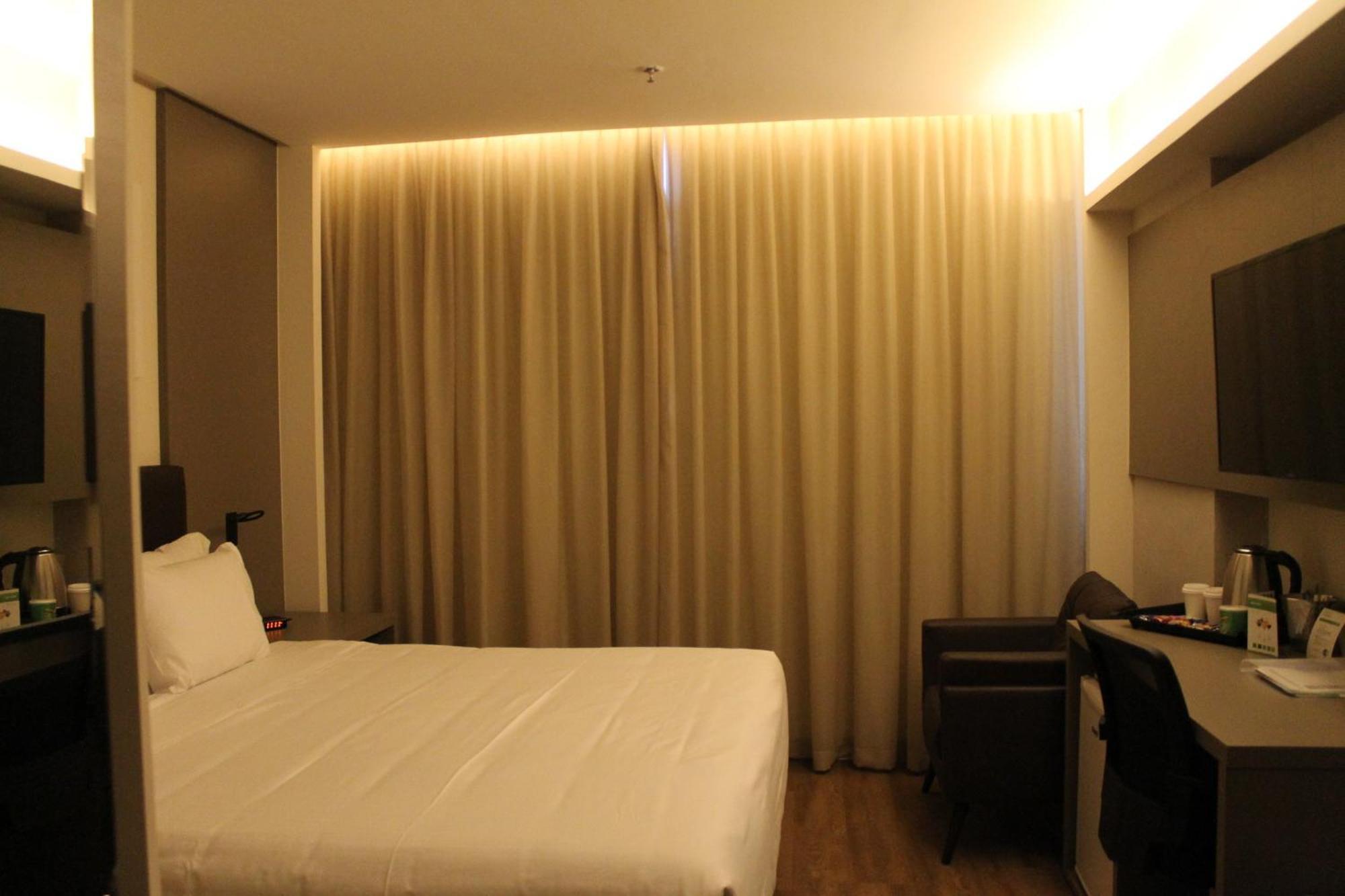 Holiday Inn - Goiania By Ihg Exterior photo